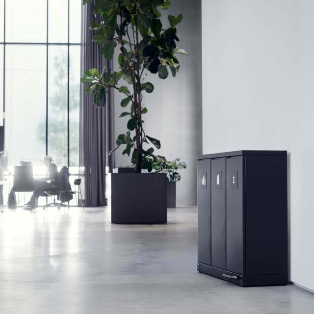 Waste sorting in an office environment